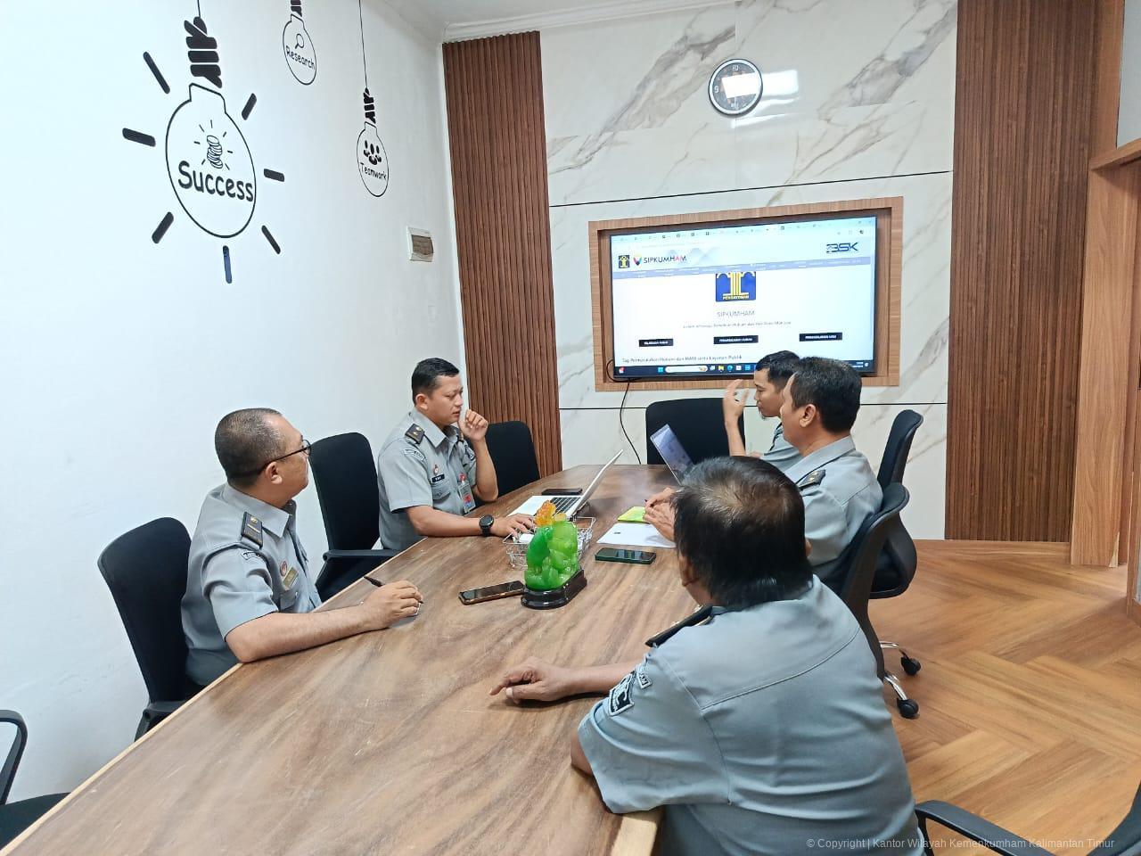 3. Rapat Tim SipKumham