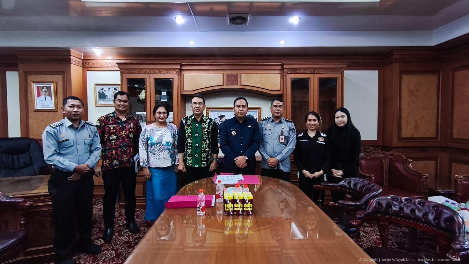 1. Audiensi KMP Pemkab Kubar