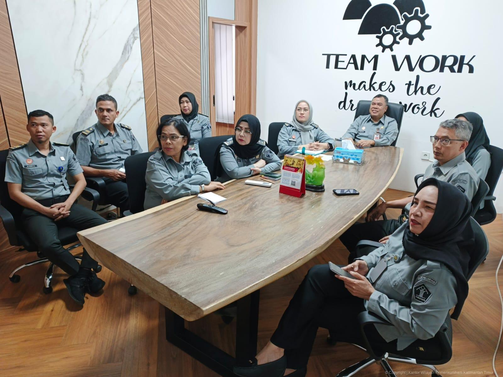 2. Webinar Nasional Anti Korupsi