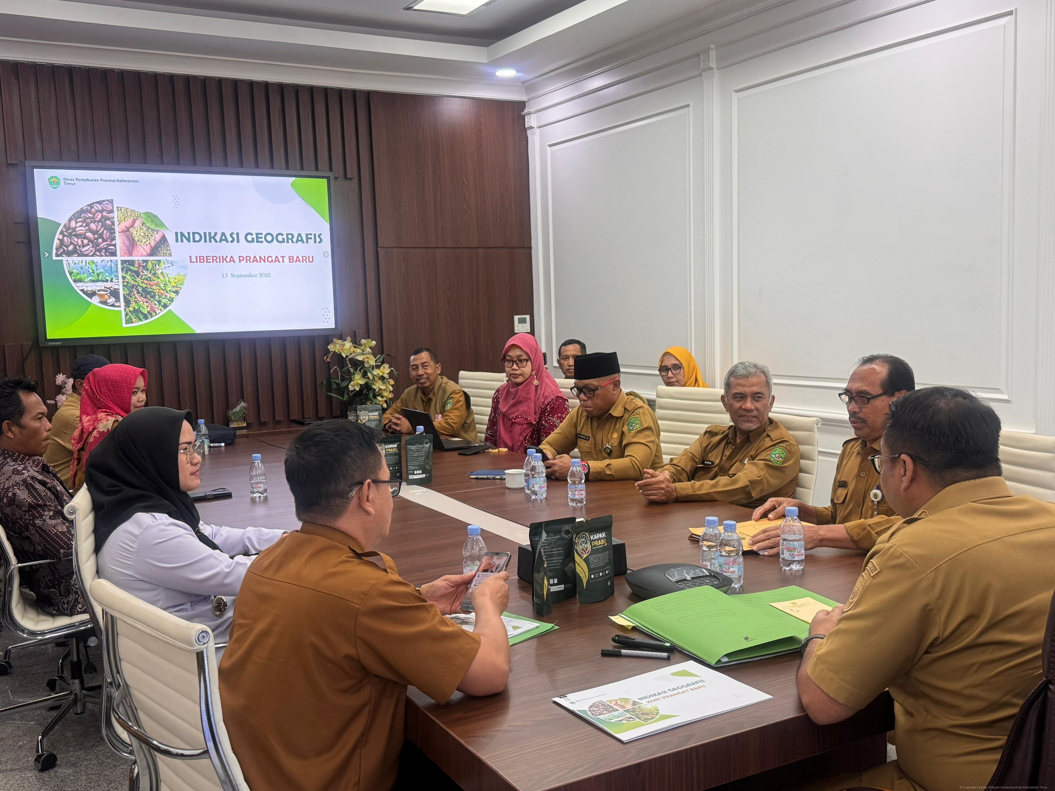 4. Audiensi Bupati Kukar
