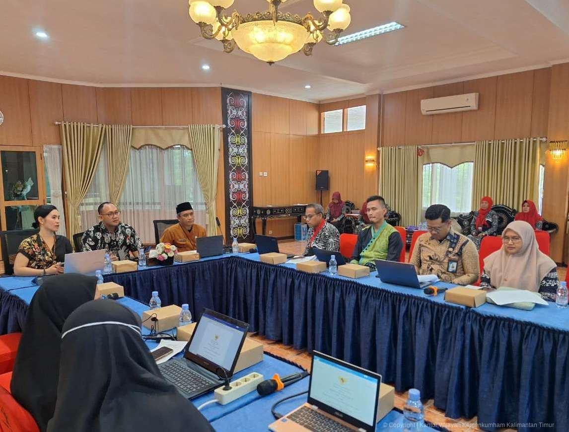 Kemenkum Kaltim Bahas Draf Raperbup BLUD Kutai Kartanegara