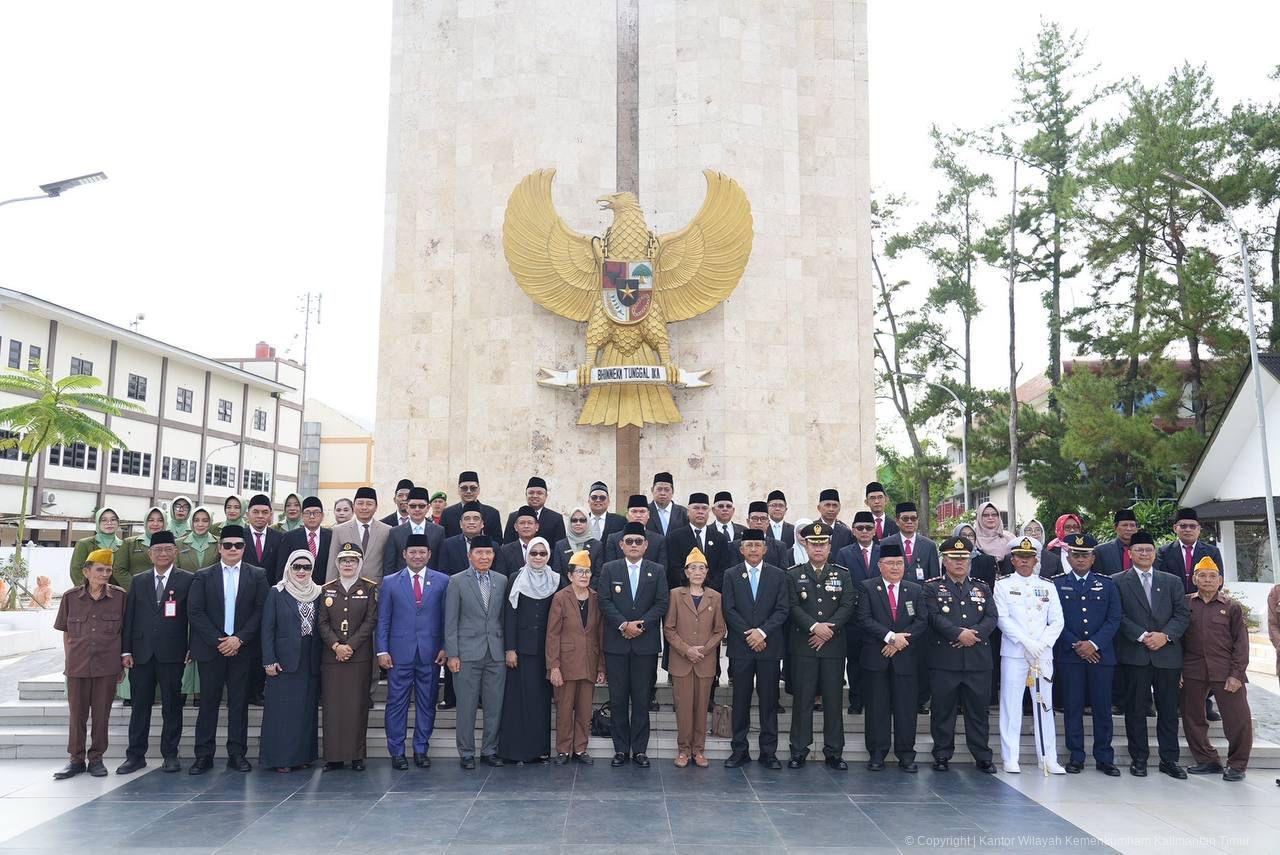 532d18a7 50ee 440b b42b edbf7a130811