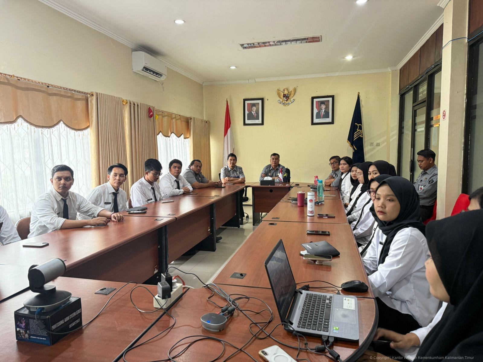 1bef1cd5 05a6 40d5 a828 0564ac51375b