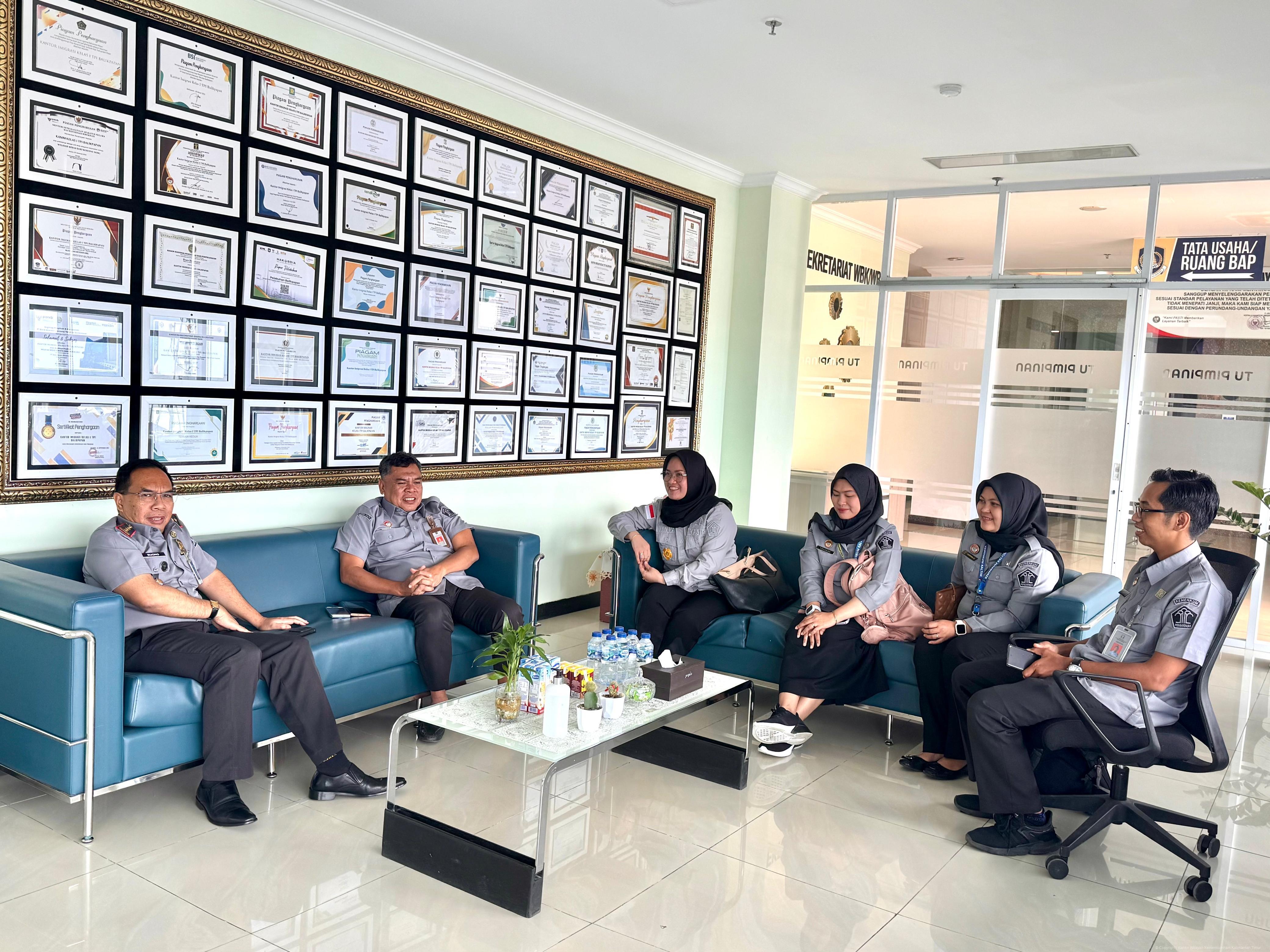 9f7d4ba6 1e64 439f 8de8 219eae06913f