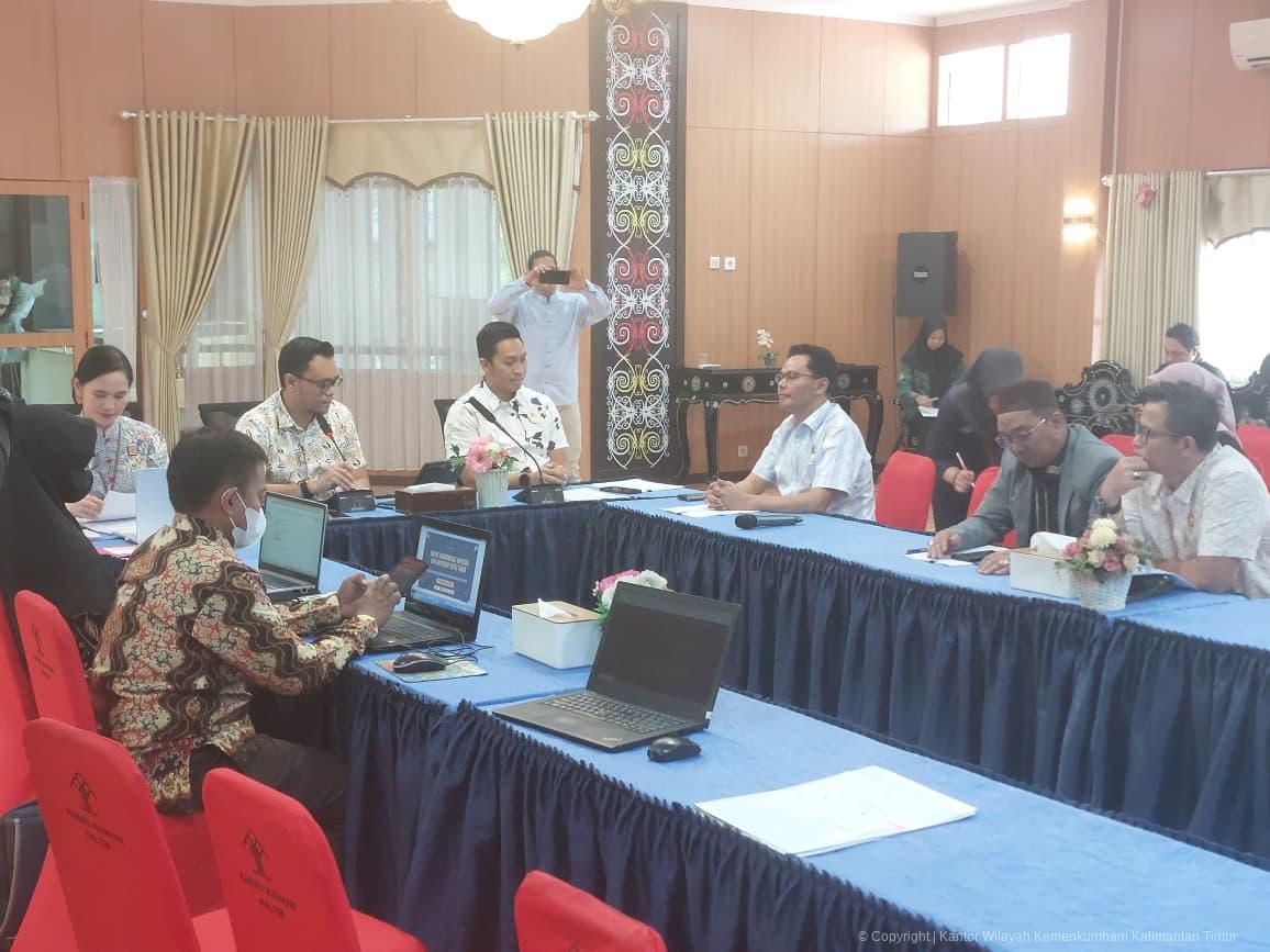 2. Harmon Raperda Raperbup Kutim