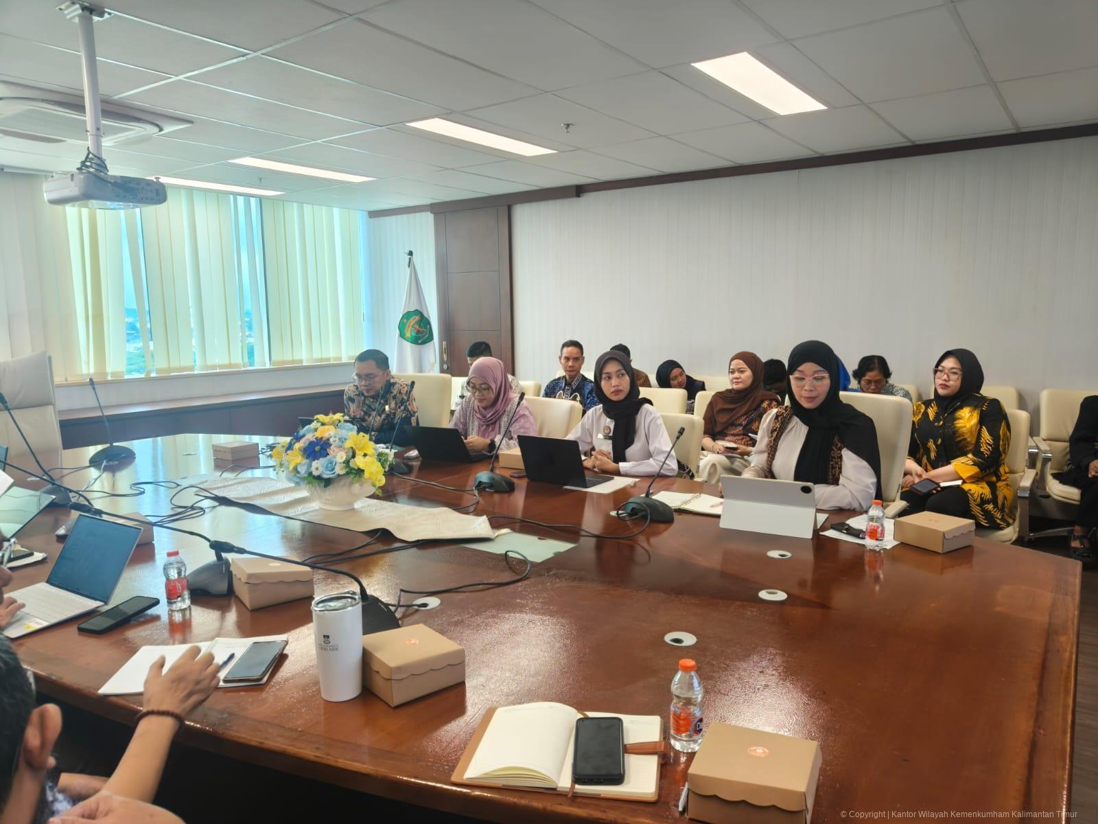 1. Harmon Rapergub Kaltim