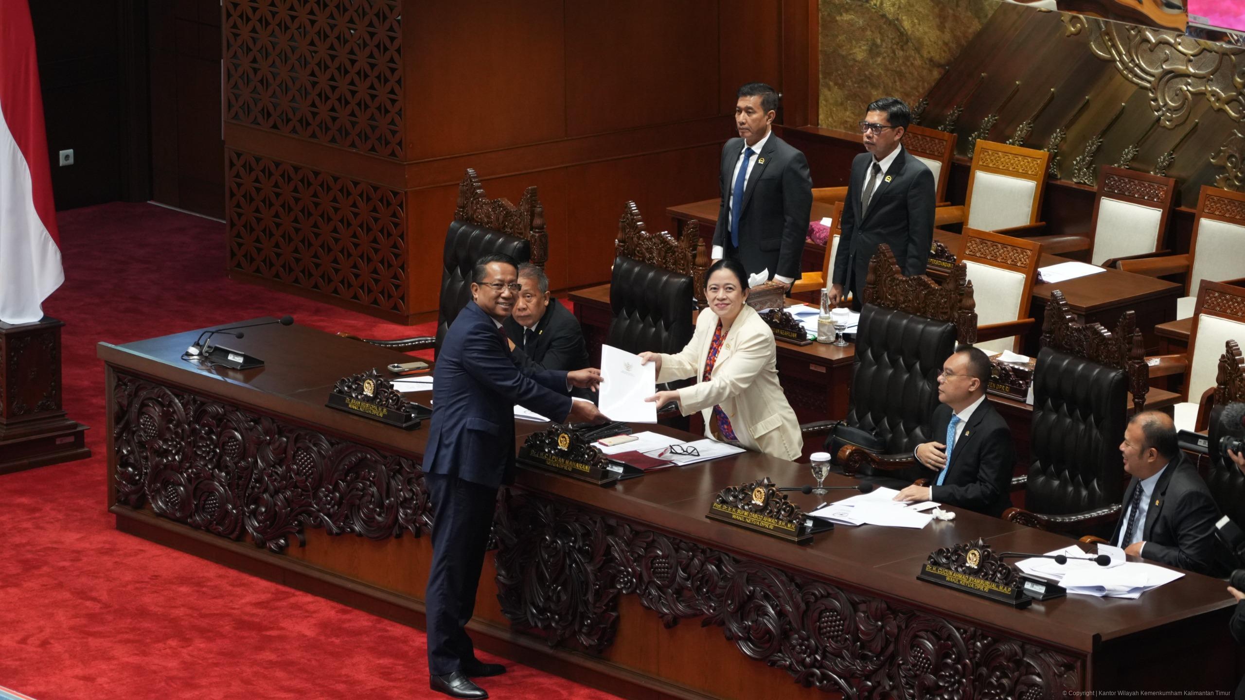 2. Pengesahan UU PPRT