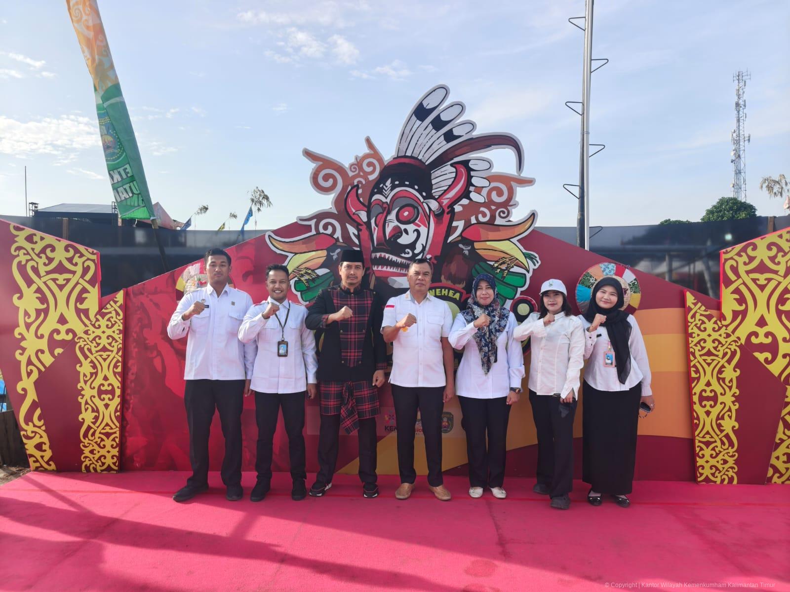 3. Perayaan Lom Plai